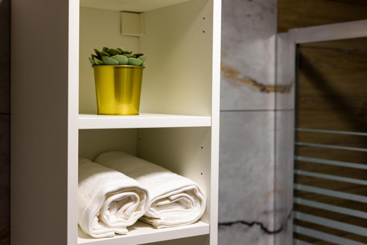 Adriana Apartment Agia Marina Zewnętrze zdjęcie