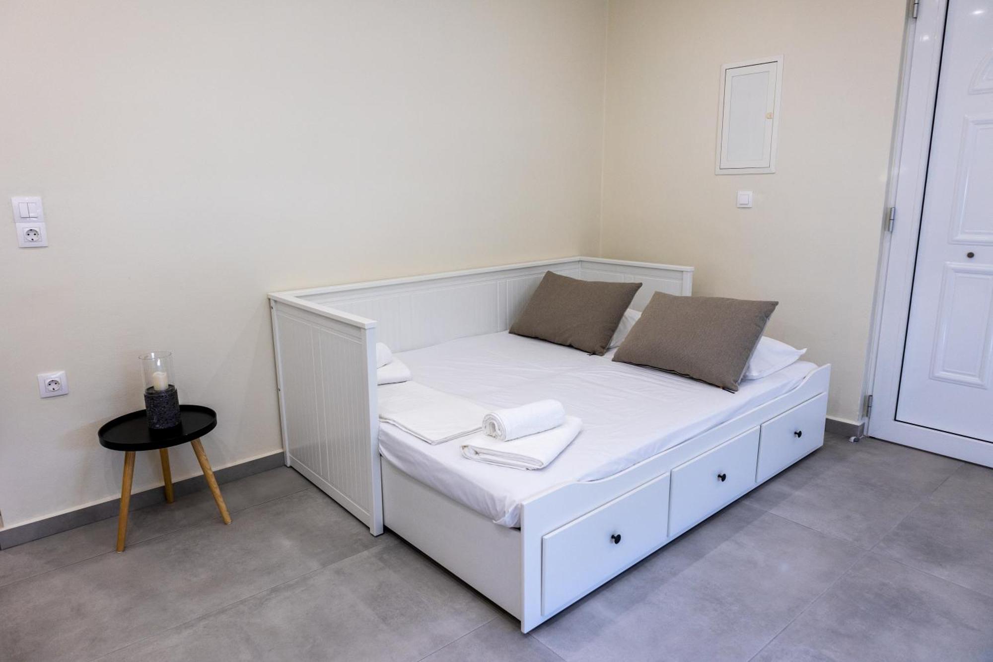 Adriana Apartment Agia Marina Zewnętrze zdjęcie