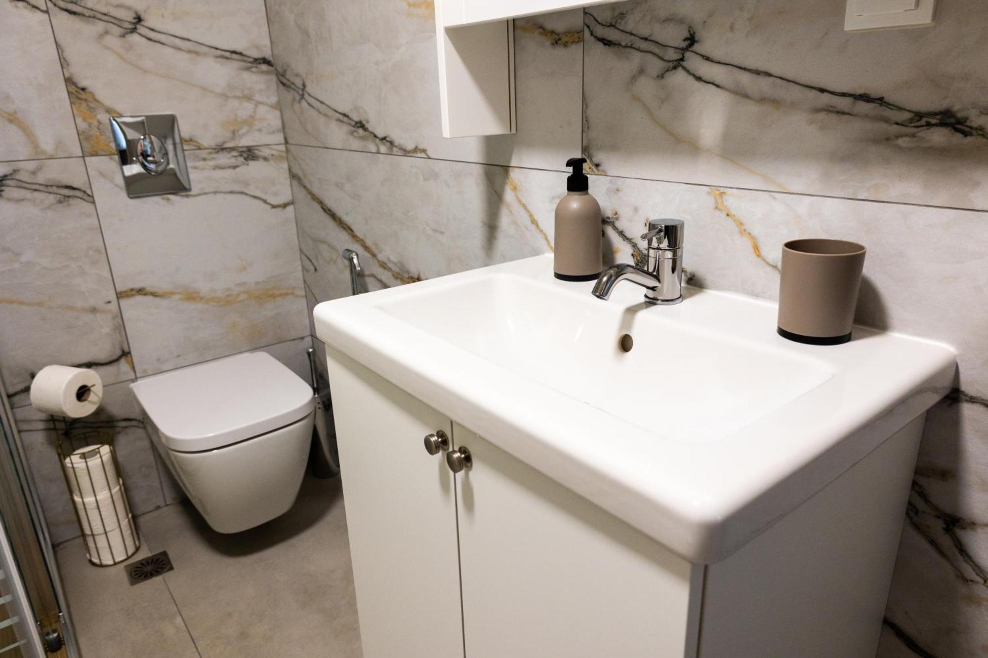 Adriana Apartment Agia Marina Zewnętrze zdjęcie