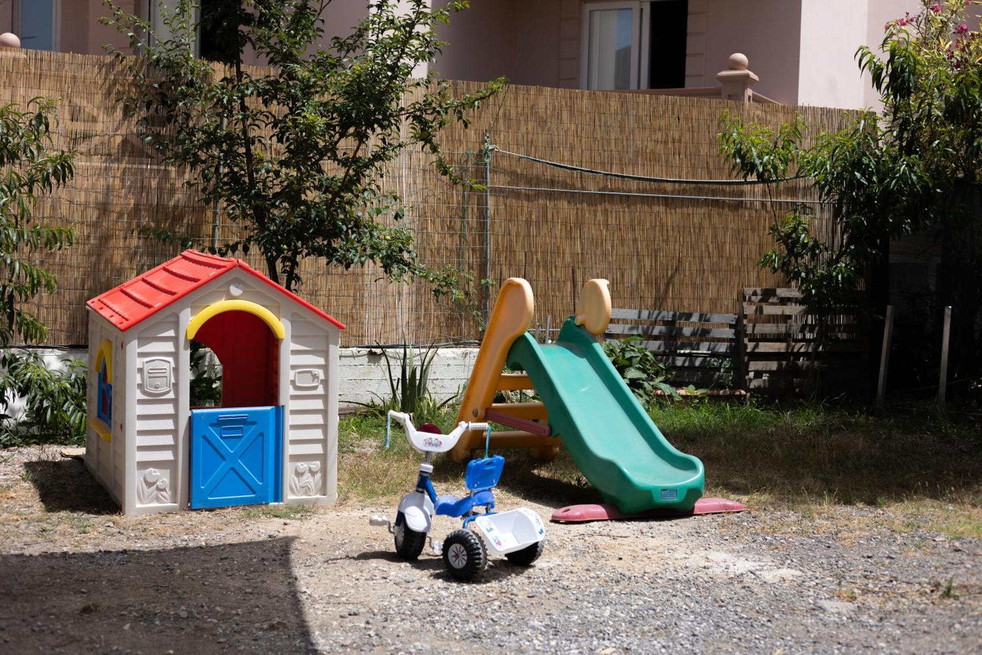 Adriana Apartment Agia Marina Zewnętrze zdjęcie